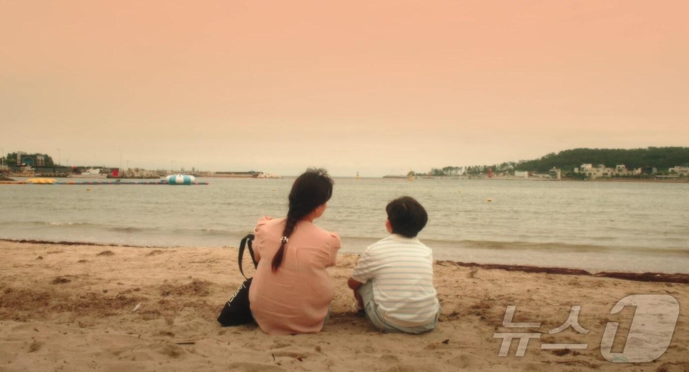 장애인 영화 만들기 프로그램에서 제작된 작품 '사랑을 보다' 중 한 장면.(영화의전당 제공)