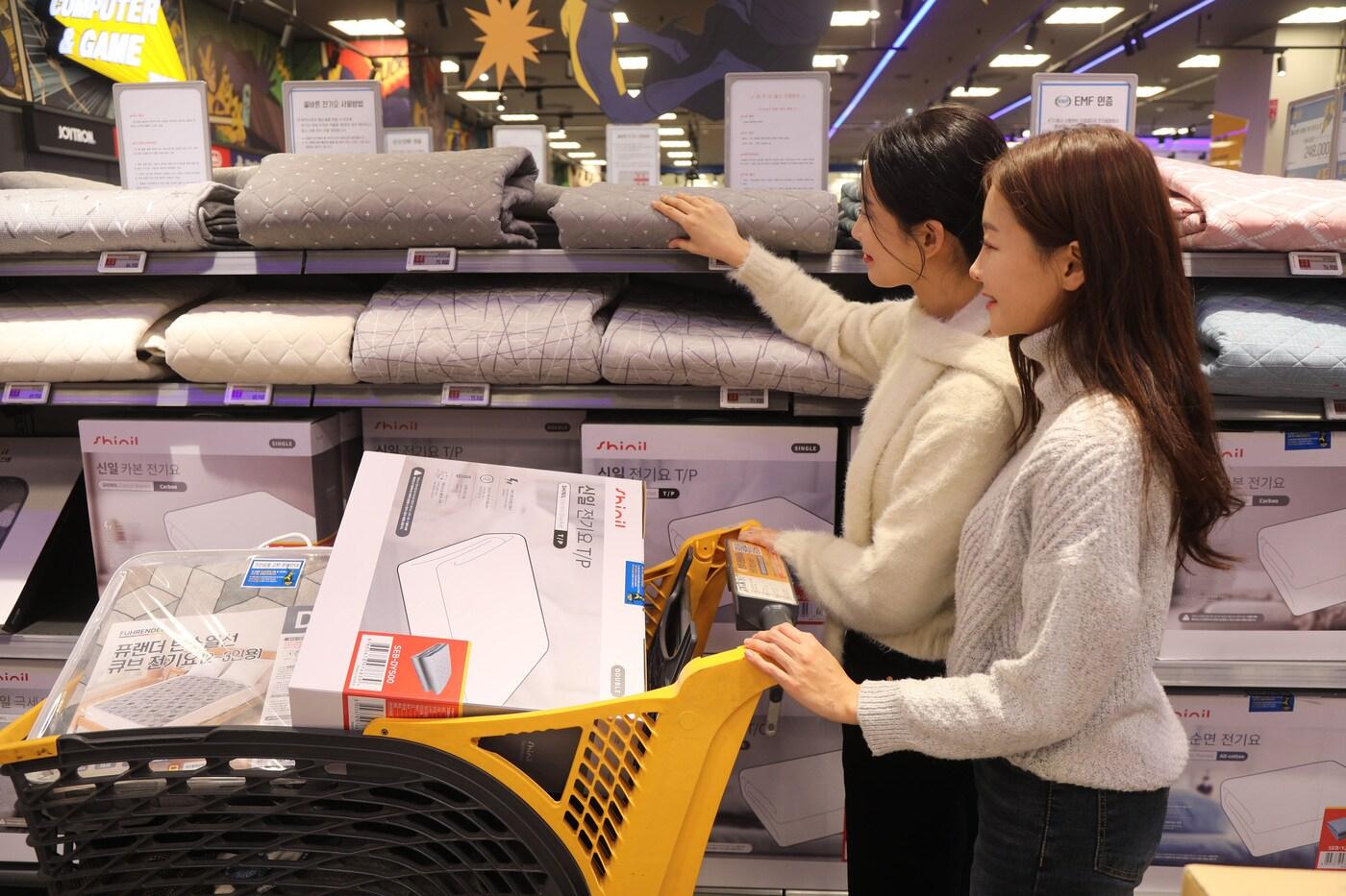 이마트 난방용품 매대 전경(이마트 제공).