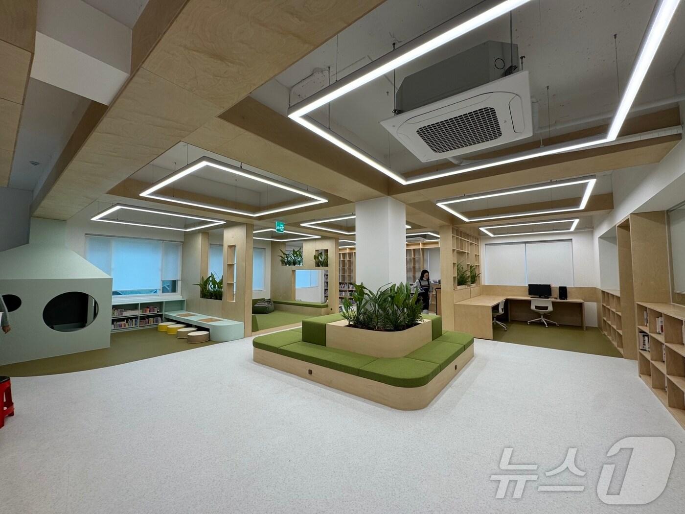 본문 이미지 - 부산 사상구 도란도란 들락날락 내부 전경.(사상구제공 )