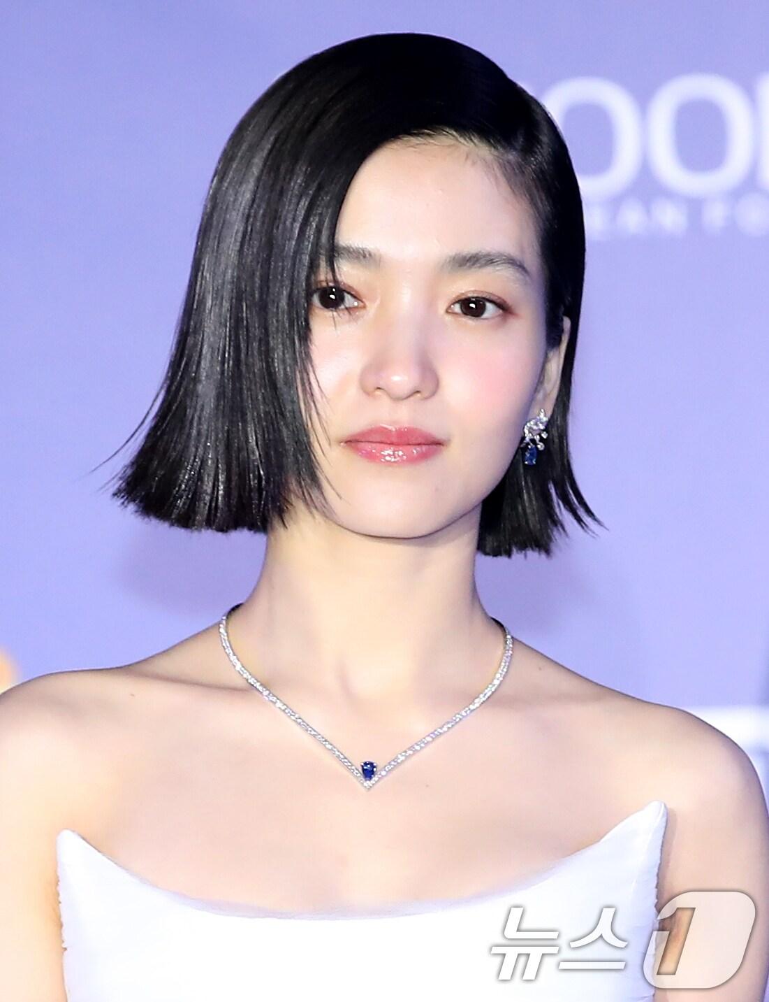 본문 이미지 - 배우 김태리가 눈부신 미모를 발산했다. ⓒ News1 권현진 기자