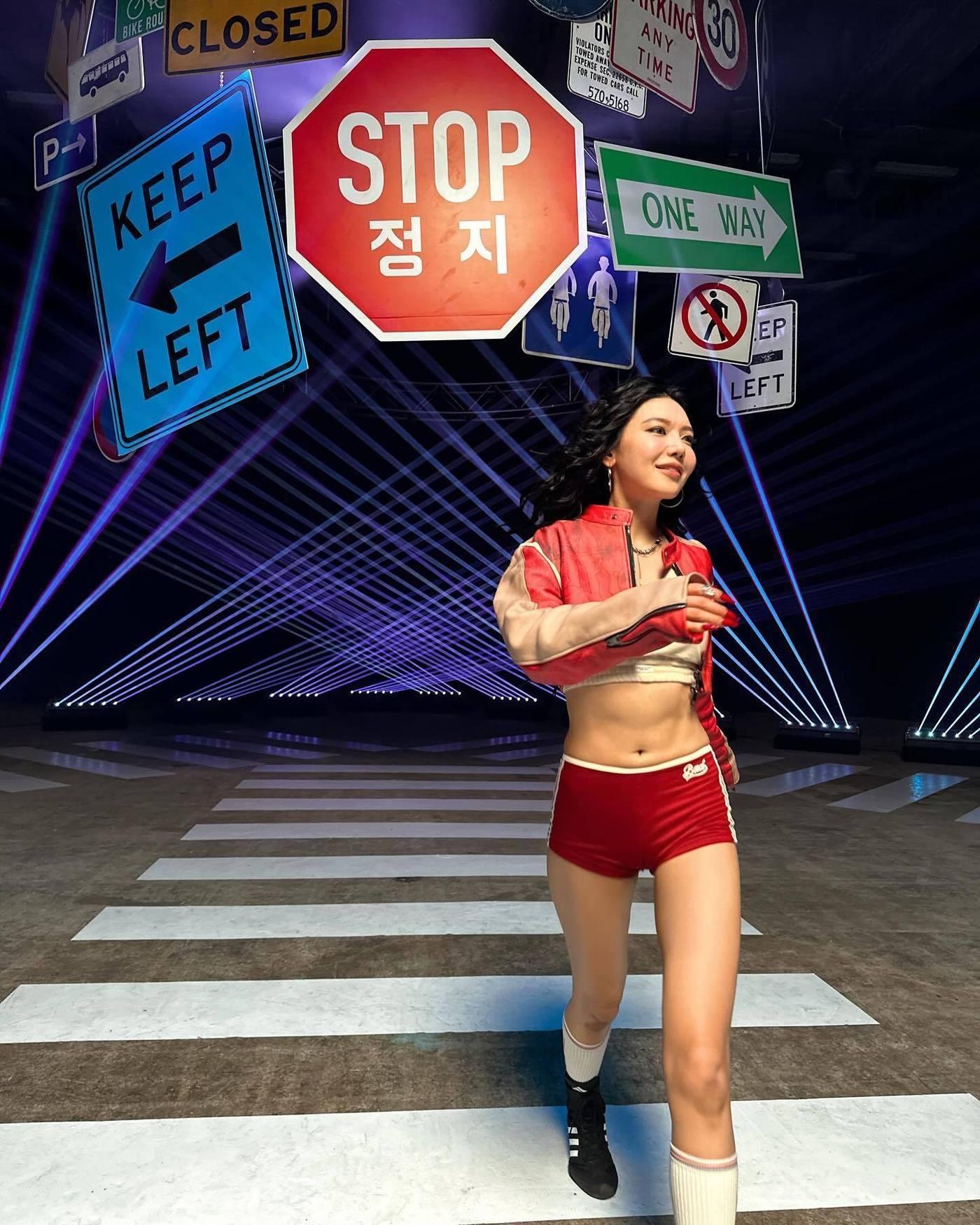 본문 이미지 - 소녀시대 수영 SNS