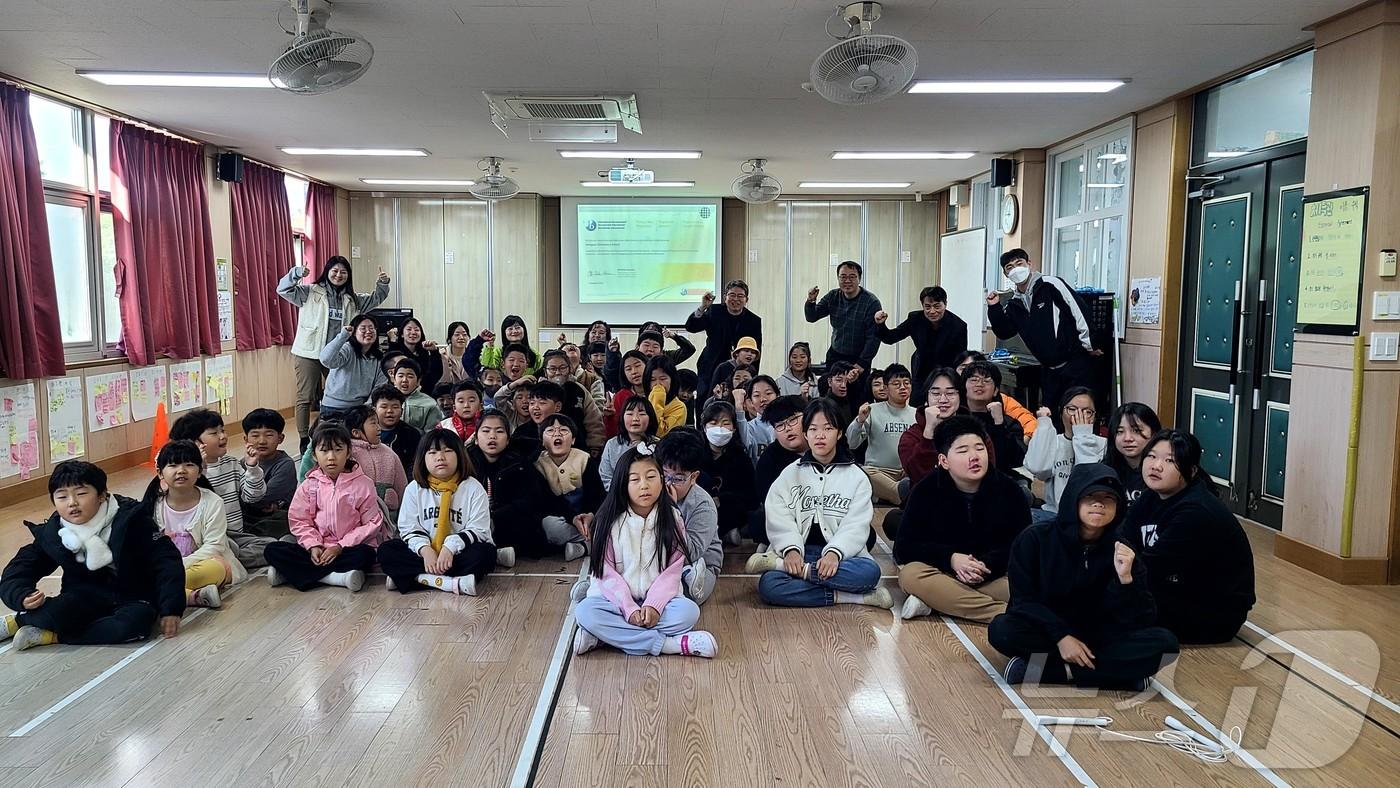 본문 이미지 -  성산초 학생들(성산초 제공)/뉴스1