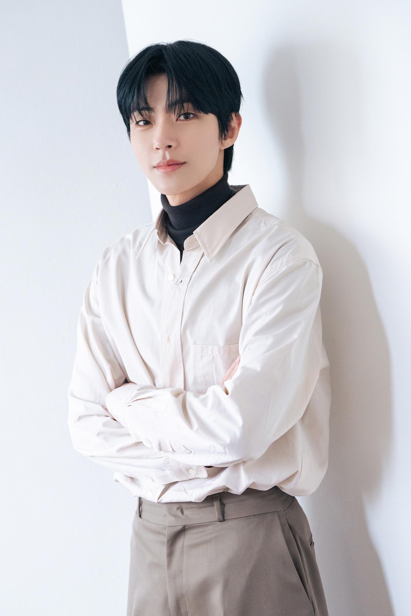 본문 이미지 - 배우 황인엽/ 사진제공=케이엔스튜디오