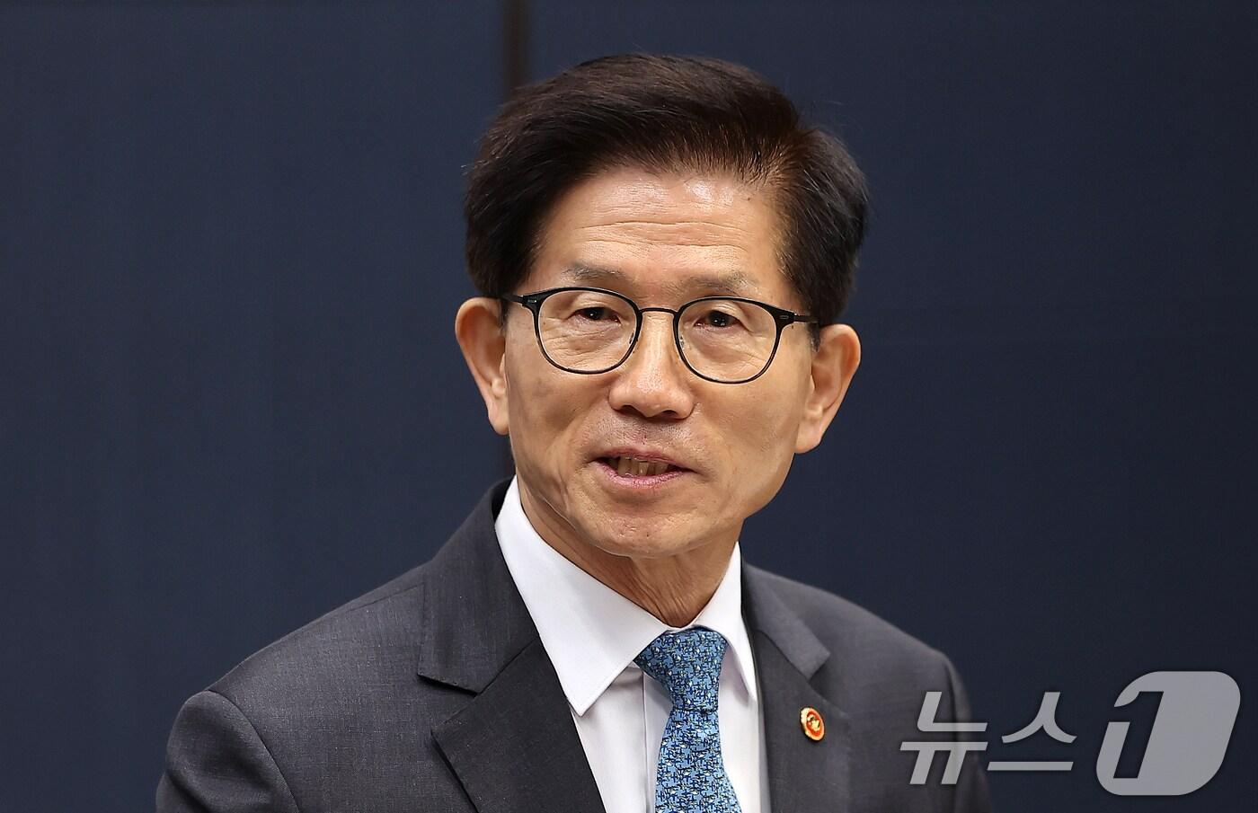 김문수 고용노동부 장관 ⓒ News1 김진환 기자