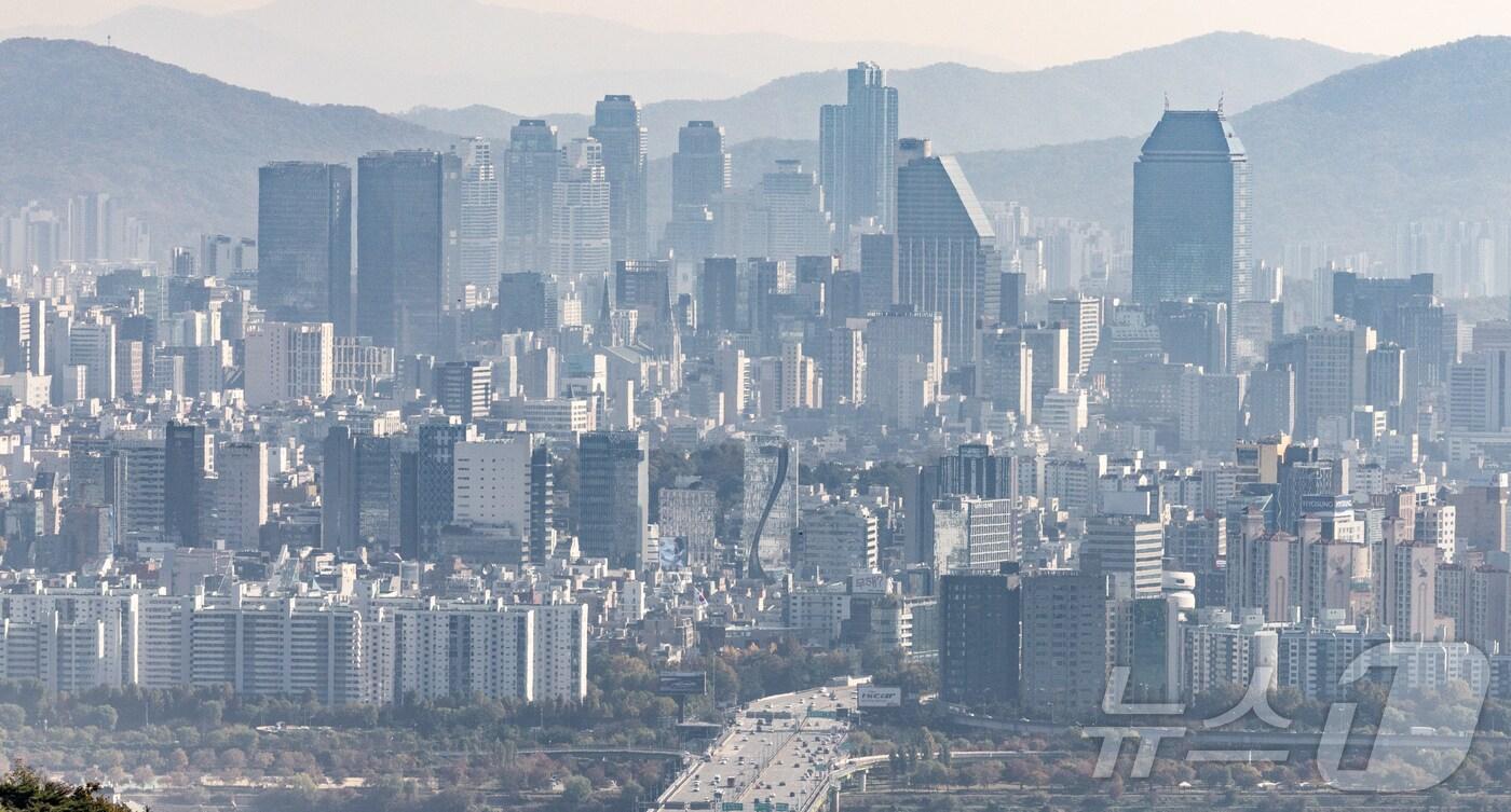 서울 강남구·서초구 아파트 단지들. 2024.11.8/뉴스1 ⓒ News1 이재명 기자