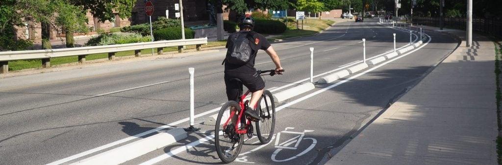 본문 이미지 - 토론토의 자전거 도로 철거가 교통 혼잡과 안전 문제를 악화시키고, 지속 가능한 이동 수단 확대에 큰 장애물이 될 우려가 있다. 2024. 12. 09/ &lt;출처: CITY OF TORONTO 홈페이지&gt;