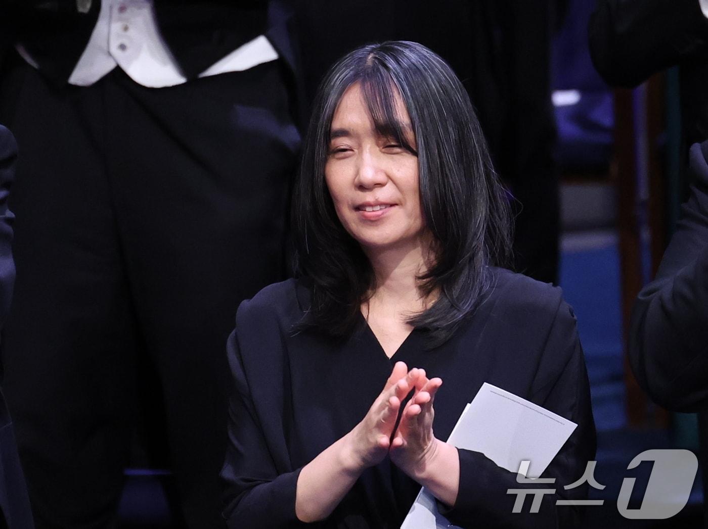 본문 이미지 - 한강 작가ⓒ 뉴스1 박지혜 기자