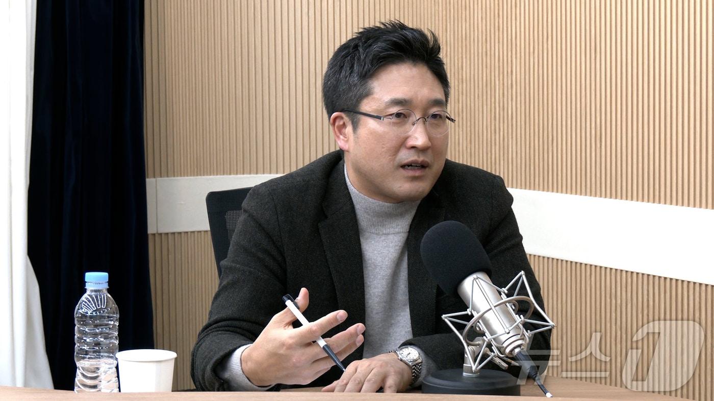 서용주 맥 정치사회연구소장이 11일 뉴스1TV '팩트앤뷰'에 출연해 발언하고 있다.