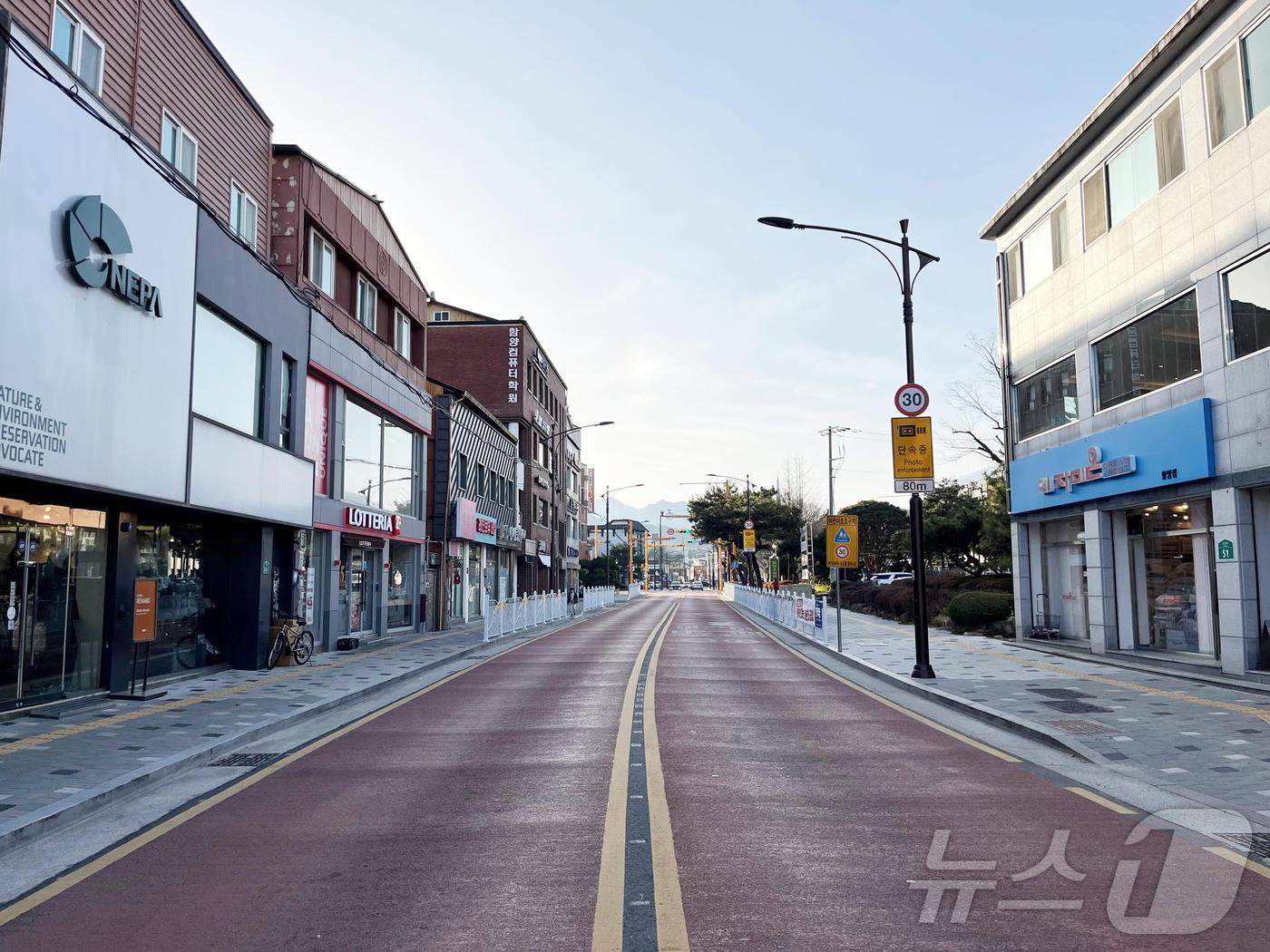본문 이미지 - 함양군 시가지 지중화 사업 구간(함양군 제공).