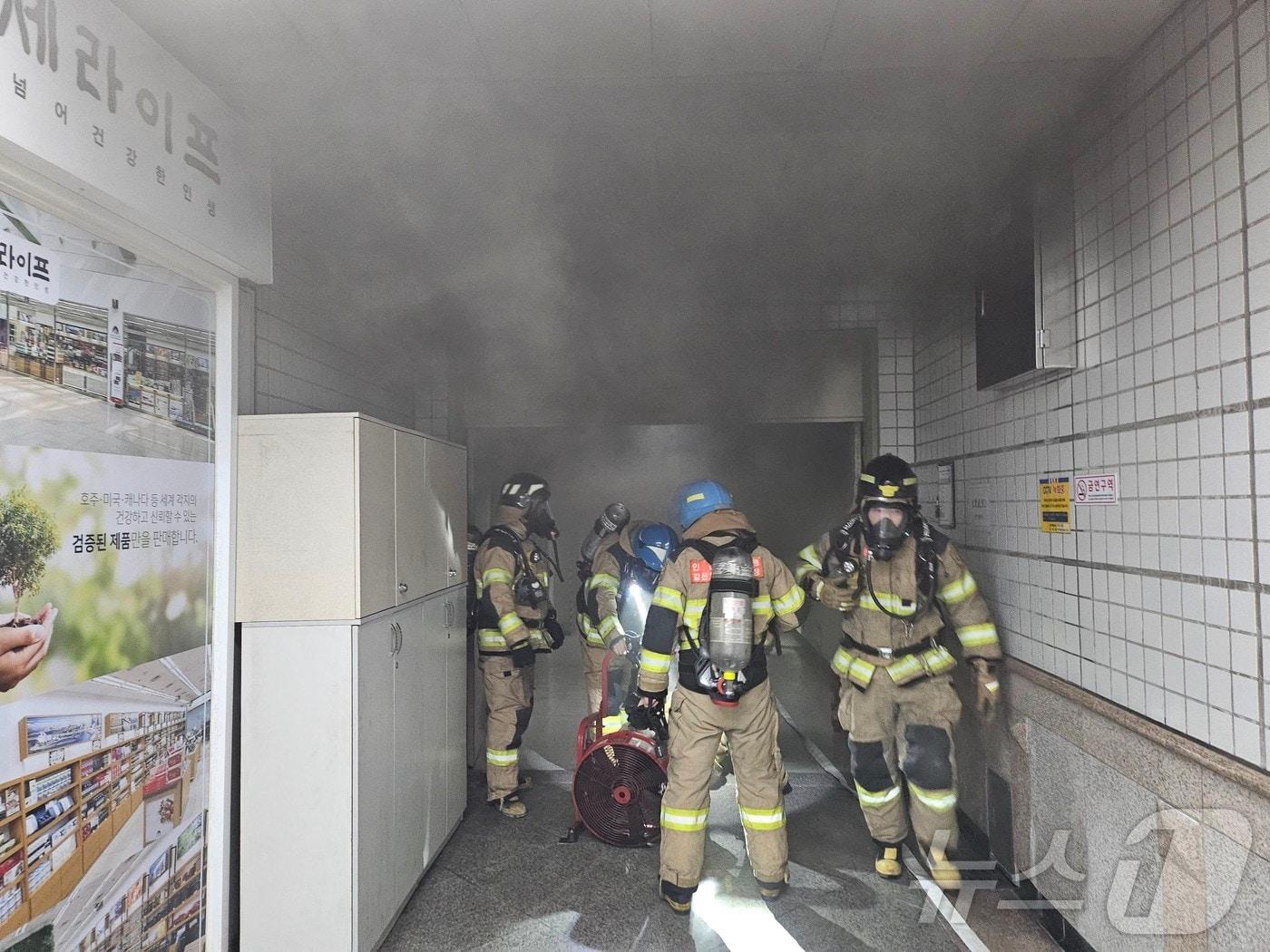 본문 이미지 - 화재현장(인천소방본부 제공)/뉴스1