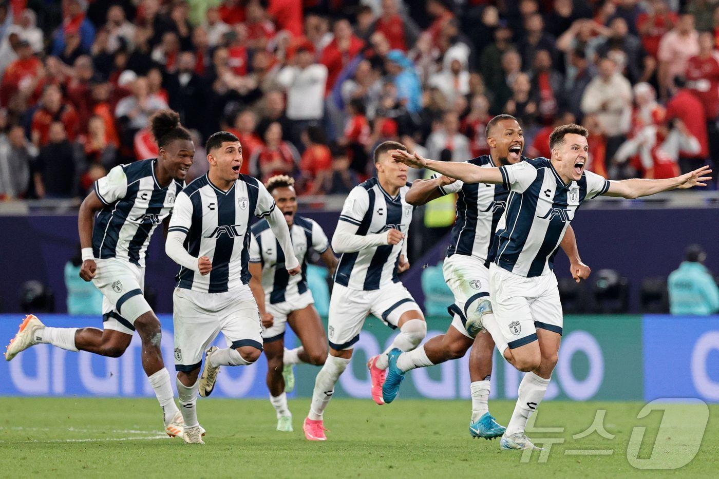 본문 이미지 - 파추카가 2024 FIFA 인터콘티넨털컵 결승에 진출했다. ⓒ AFP=뉴스1