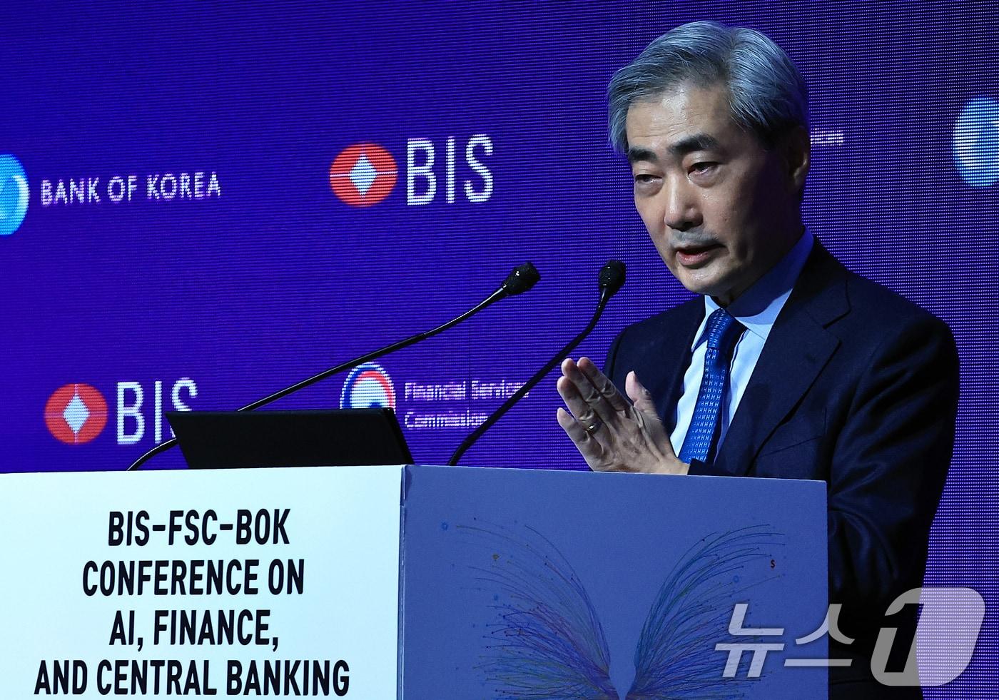 본문 이미지 - 신현송 한국은행 총재 후보자. 2024.12.17 ⓒ 뉴스1 박정호 기자