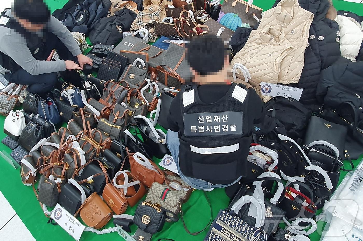 서문시장 위조상품 단속 모습.(특허청 제공)/뉴스1