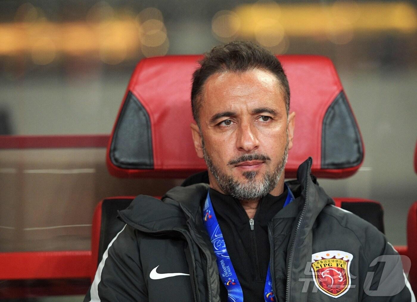 본문 이미지 - 비토르 페레이라 감독이 울버햄튼의 지휘봉을 잡았다. ⓒ AFP=뉴스1