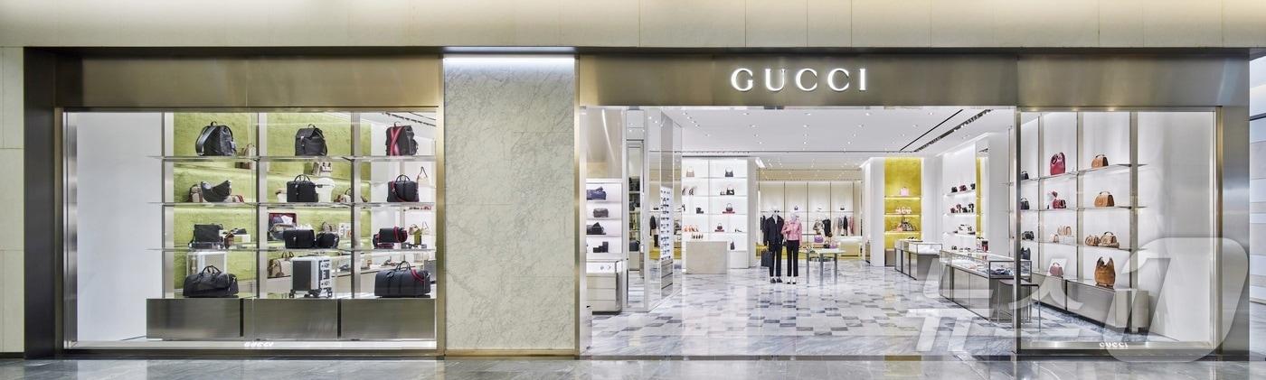 본문 이미지 - 대구신세계백화점 구찌 매장 전경.