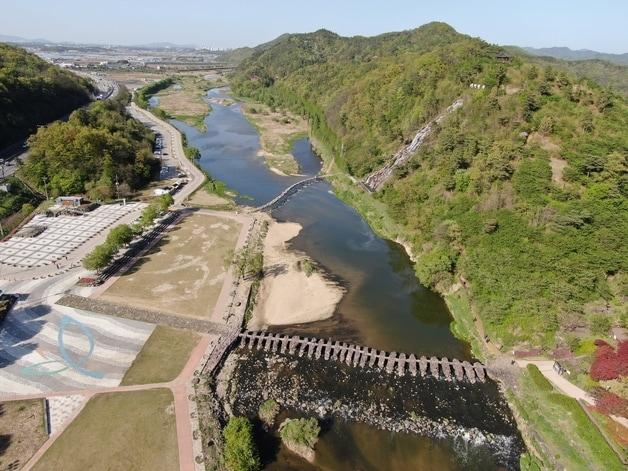 본문 이미지 - 진천 농다리 일원.(진천군 제공)/뉴스1