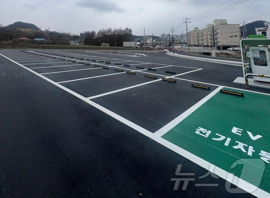 본문 이미지 - 예산상설시장 공용주차장 모습. /뉴스1