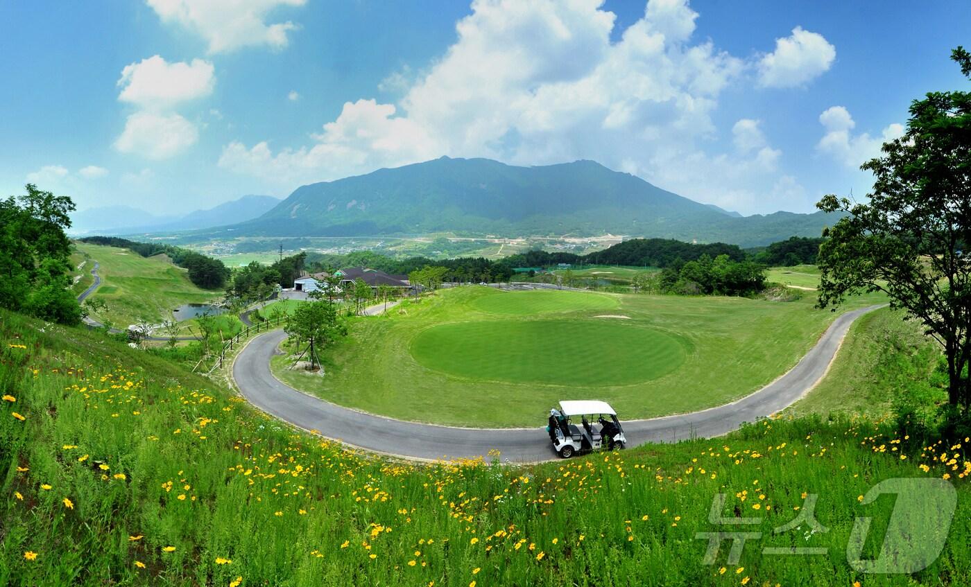 에콜리안 거창골프장 전경(거창군 제공).