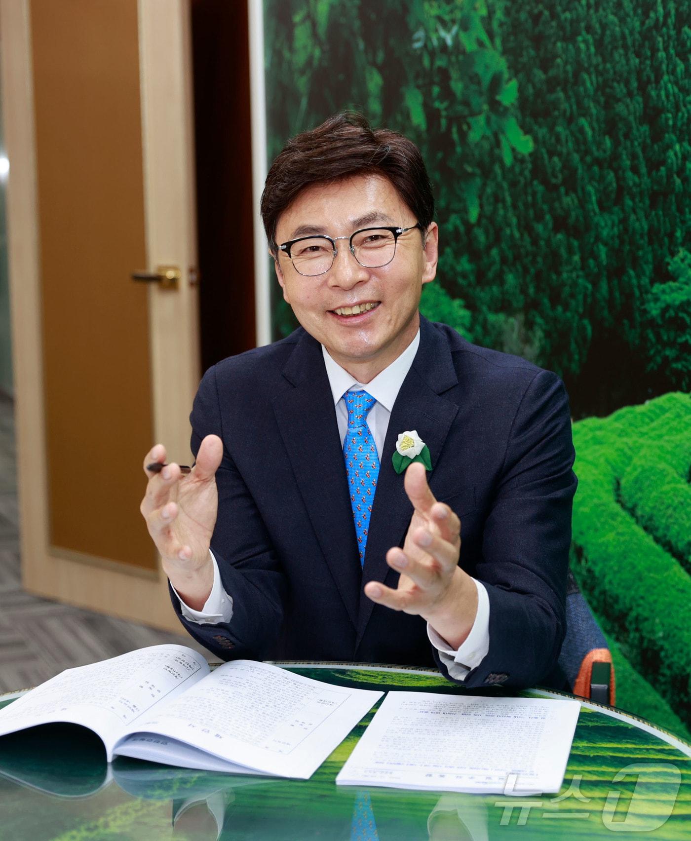 본문 이미지 - 김철우 보성군수. 뉴스1 DB