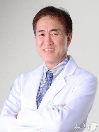 본문 이미지 - 울산대병원 비뇨의학과 전상현 교수.&#40;울산대학교병원제공&#41;