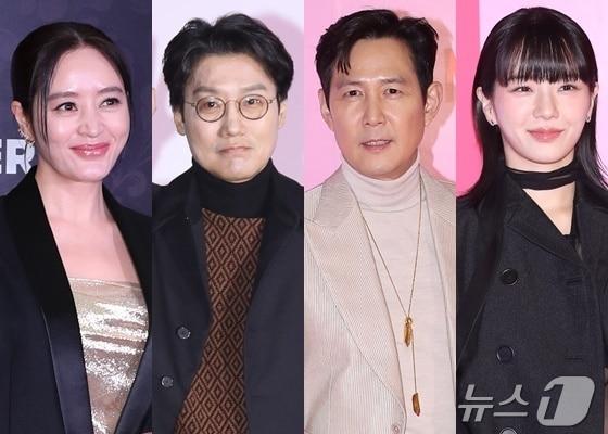 본문 이미지 - (왼쪽부터) 김혜수, 황동혁 감독, 이정재, 박규영 ⓒ 뉴스1 DB