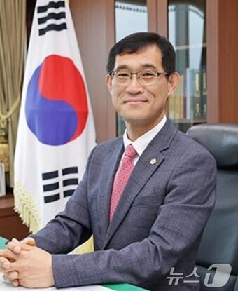 본문 이미지 - 조용기 강원 원주시의회 의장. (원주시의회 홈페이지 갈무리) 2024.12.31/뉴스1