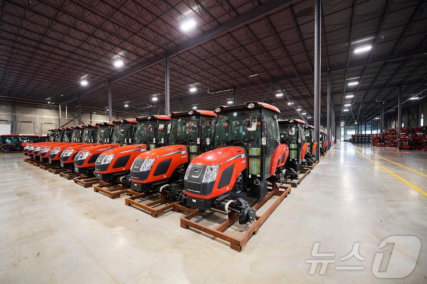 본문 이미지 - 새로 문을 연 대동 캐나다 법인의 창고 전경(대동 제공)