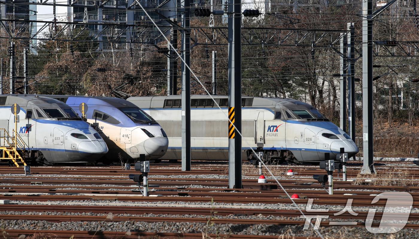 경기 고양시 수도권 철도차량정비단에 열차들이 멈춰있다. (자료사진) /뉴스1 ⓒ News1 이승배 기자