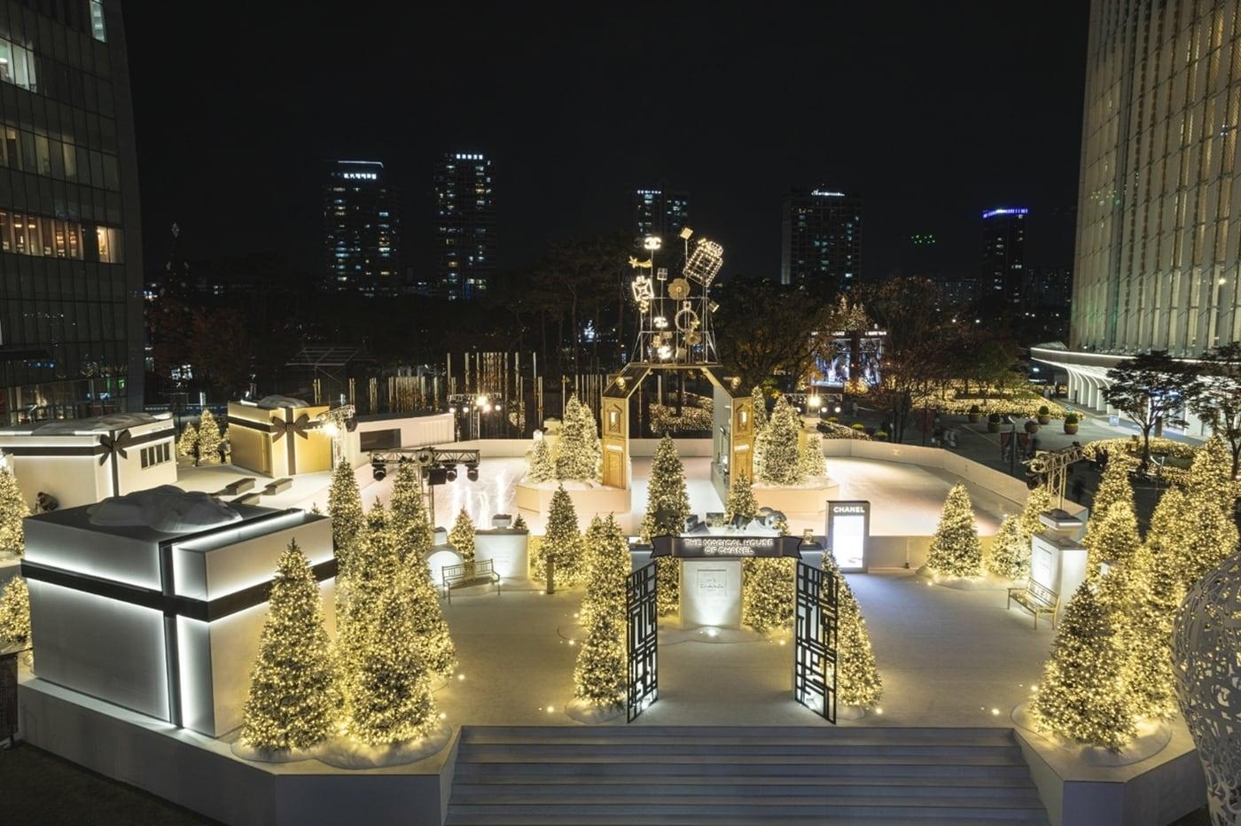 샤넬 윈터 테일 홀리데이 아이스링크 전경(롯데쇼핑 제공)