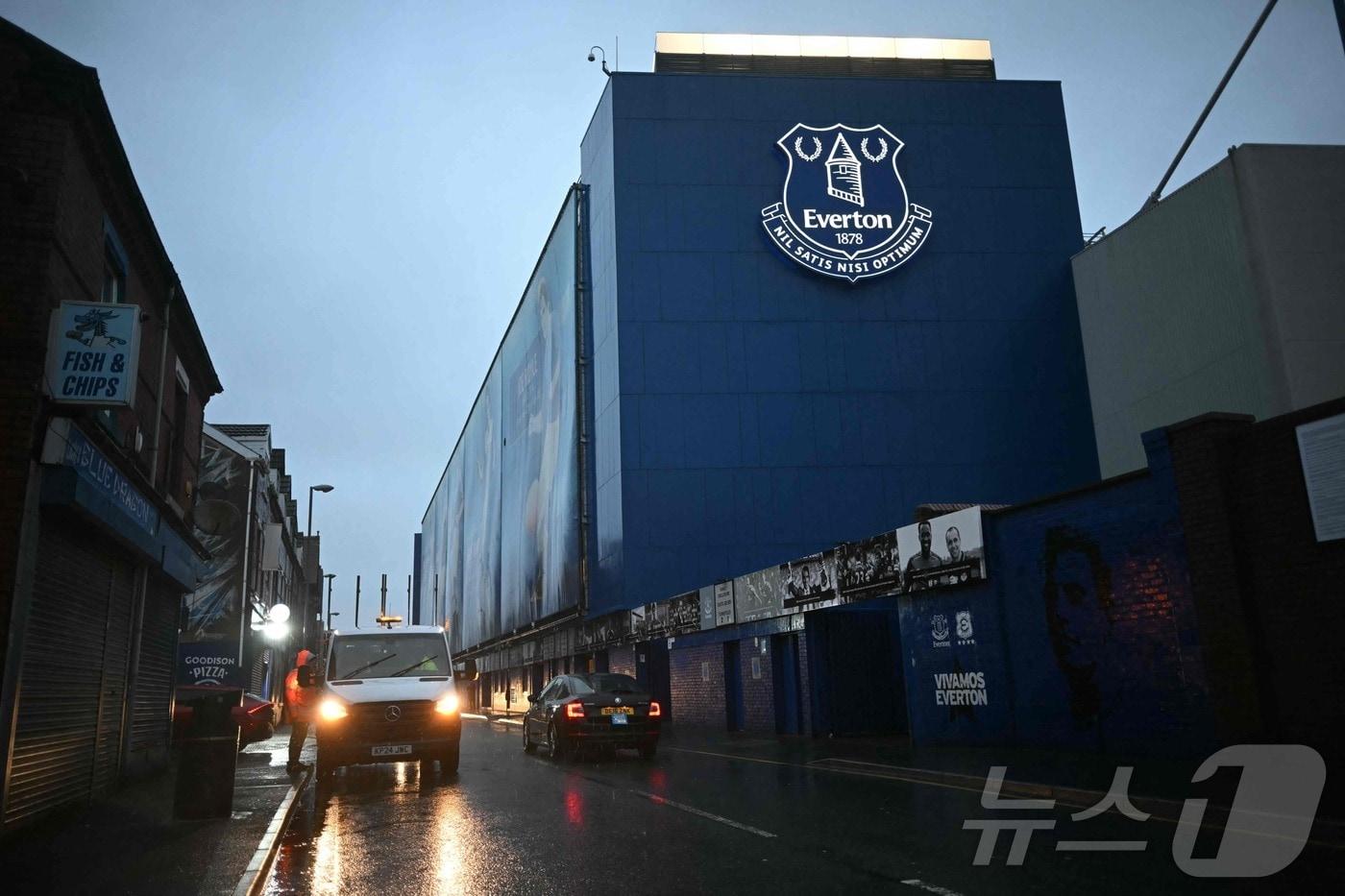 7일(한국시간) 영국 리버풀 구디슨 파크에서 열릴 예정이던 2024-25 EPL 에버턴-리버풀전이 연기됐다. ⓒ AFP=뉴스1