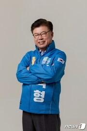 본문 이미지 - 이석형 담양함평영광장성 예비후보.(후보측 제공)/뉴스1