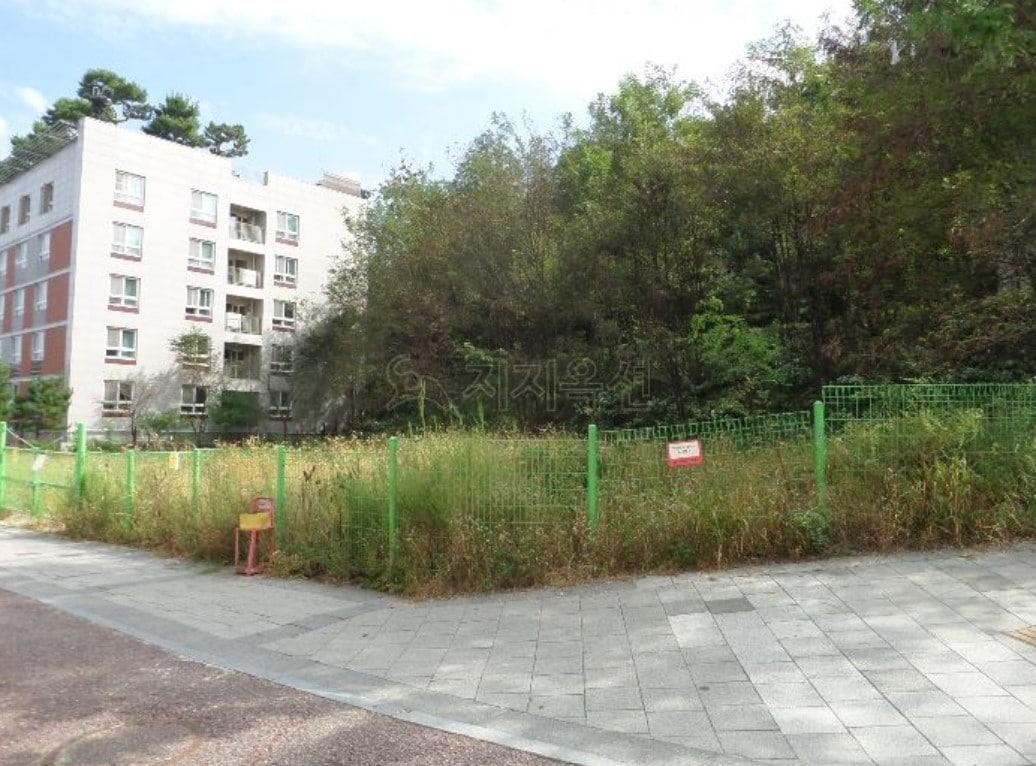 본문 이미지 - 경매에 나온 강남구 자곡동 주차장 부지(지지옥션).