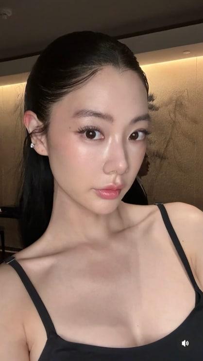 본문 이미지 - 클라라 인스타그램 캡처