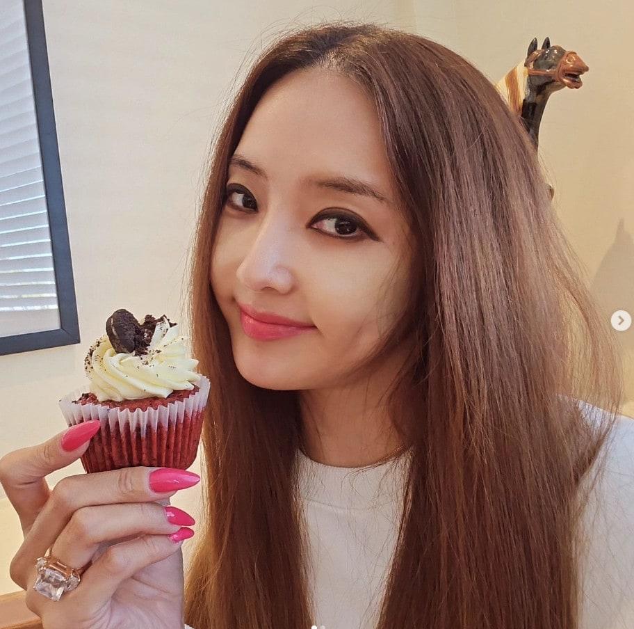 본문 이미지 - 한채영 인스타그램