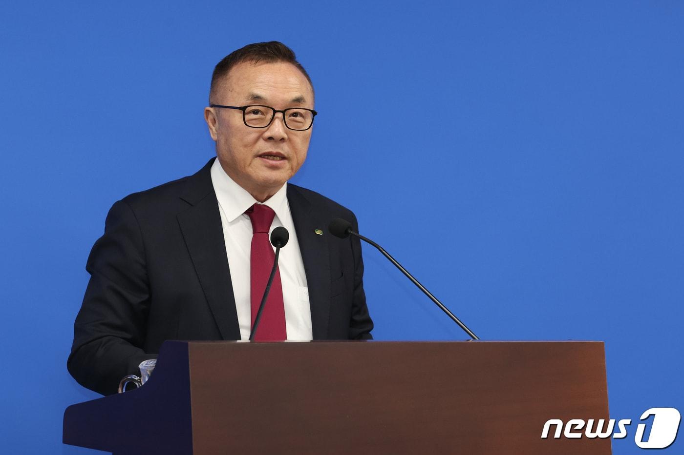 본문 이미지 - 황주호 한국수력원자력 사장이 20일 정부세종청사에서 고준위특별법 제정을 촉구하는 모습.(한수원 제공)