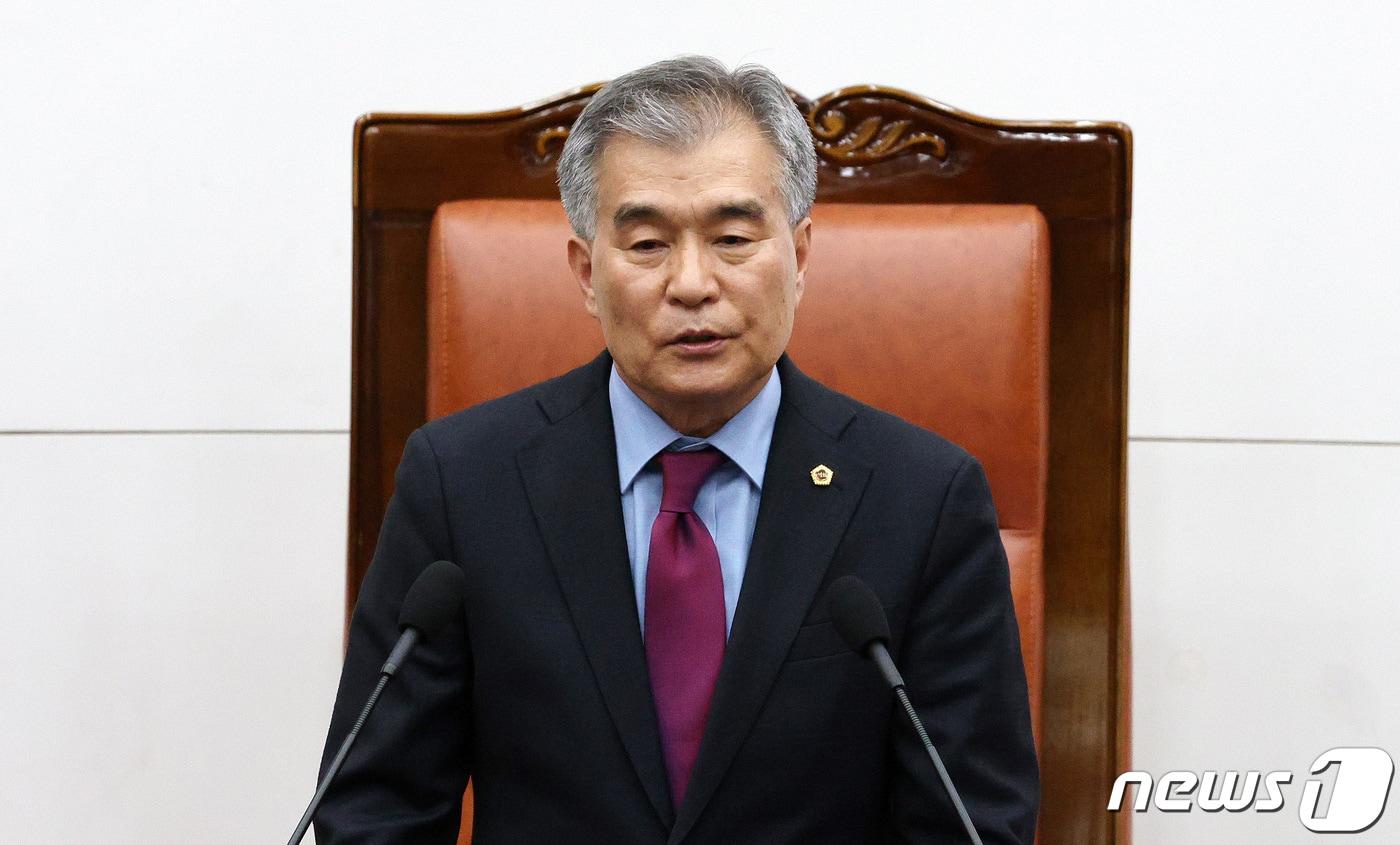 본문 이미지 - 김현기 서울시의회 의장이 20일 오후 서울 중구 서울시의회 본회의장에서 열린 제322회 임시회 개회식에서 개회사를 하고 있다. 2024.2.20/뉴스1 ⓒ News1 장수영 기자