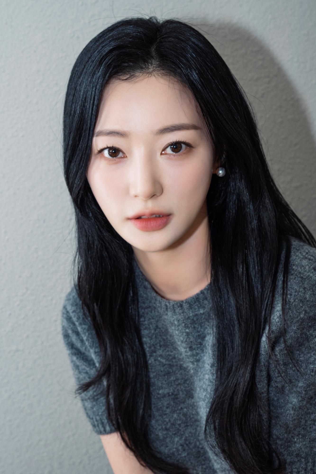 본문 이미지 - 배우 송하윤 / 사진제공=킹콩 by 스타쉽