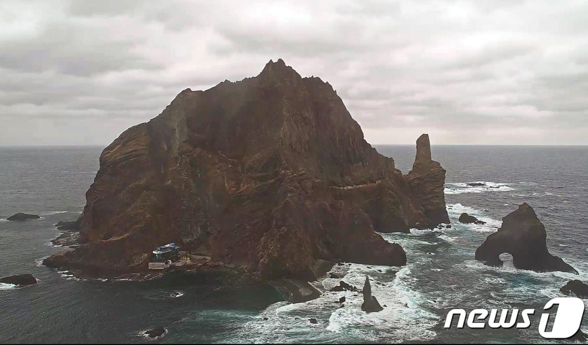 본문 이미지 - 우리의 영토인 독도의 모습. (울릉군청 제공)2024.2.22/뉴스1