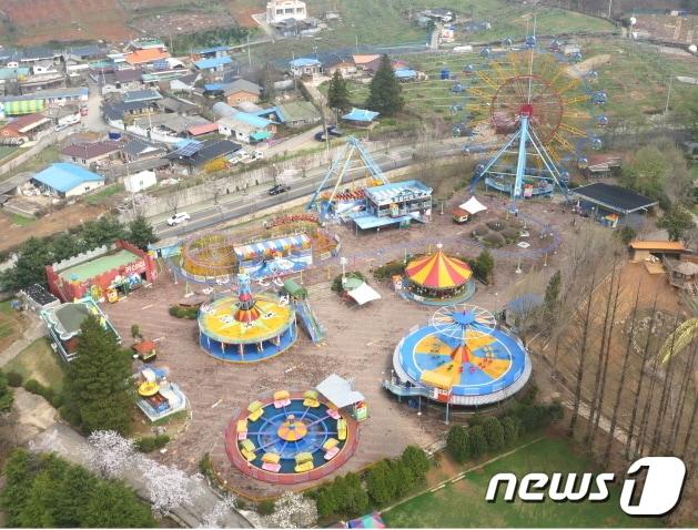 본문 이미지 - 전주동물원 내 놀이시설인 드림랜드가 새 단장을 마치고 오는 26일 다시 개장한다.(전주시 제공)/뉴스1