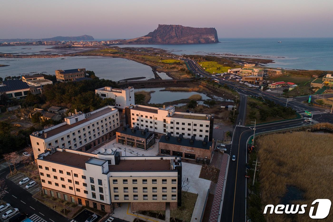 플레이스 캠프 제주 전경(휘닉스 호텔 앤드 리조트 제공)