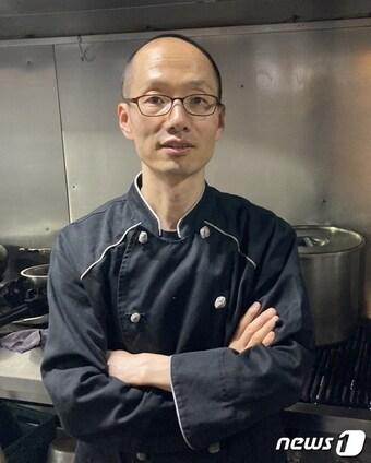 본문 이미지 - 전호제 셰프.