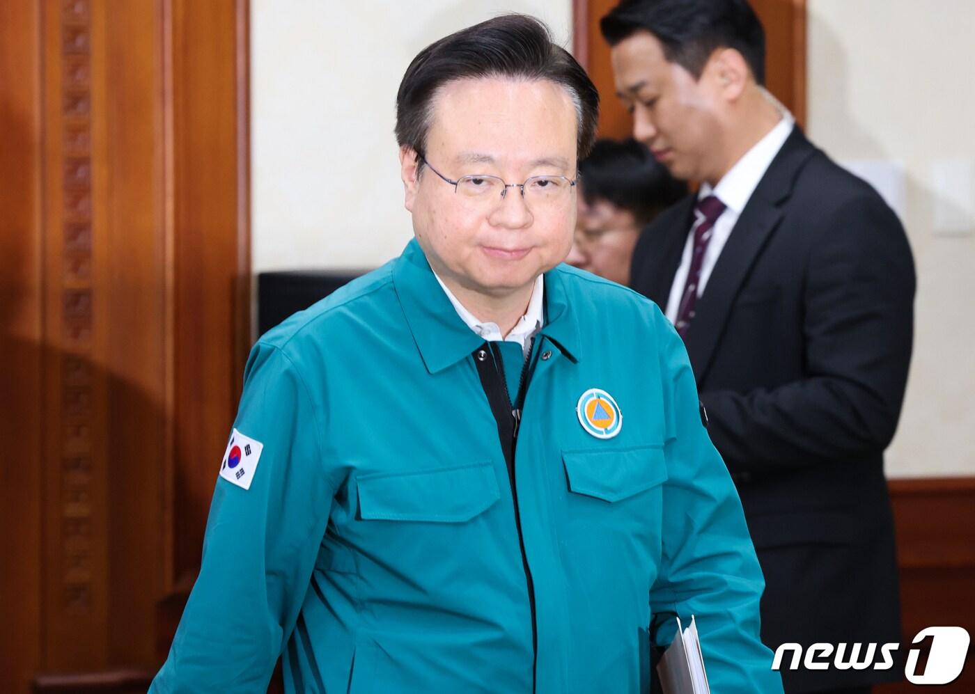 조규홍 보건복지부 장관이 28일 서울 종로구 정부서울청사에서 열린 의사집단행동 중앙재난안전대책본부 회의에 참석하고 있다. 2024.2.28/뉴스1 ⓒ News1 허경 기자