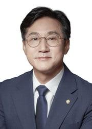 본문 이미지 - 더불어민주당 신영대 의원./뉴스1 DB