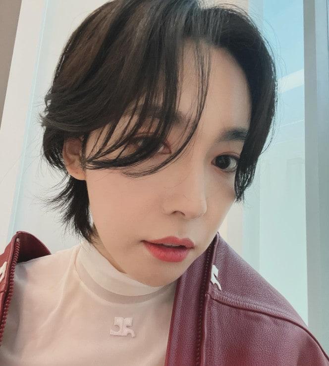 본문 이미지 - 위너 김진우 인스타그램