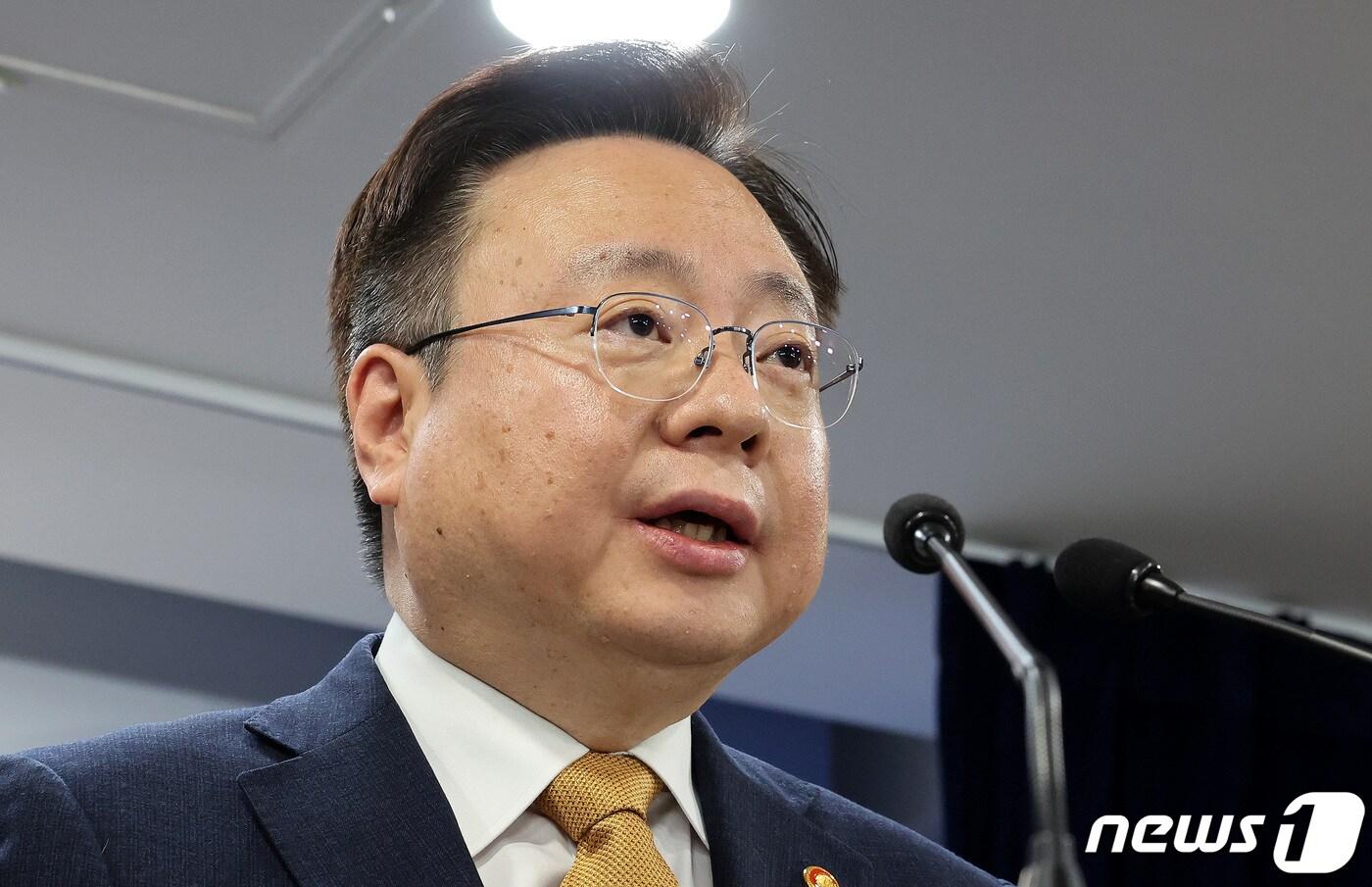 조규홍 보건복지부 장관이 지난 6일 서울 종로구 정부서울청사에서 의과대학 입학정원 확대 방안에 대해 발표하고 있다. 2024.2.6/뉴스1 ⓒ News1 박지혜 기자