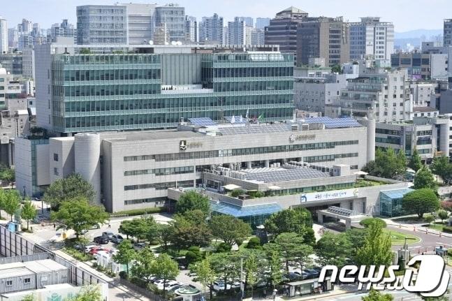 본문 이미지 - 경기 수원시청 전경. (수원시 제공) ⓒ News1 김기현 기자