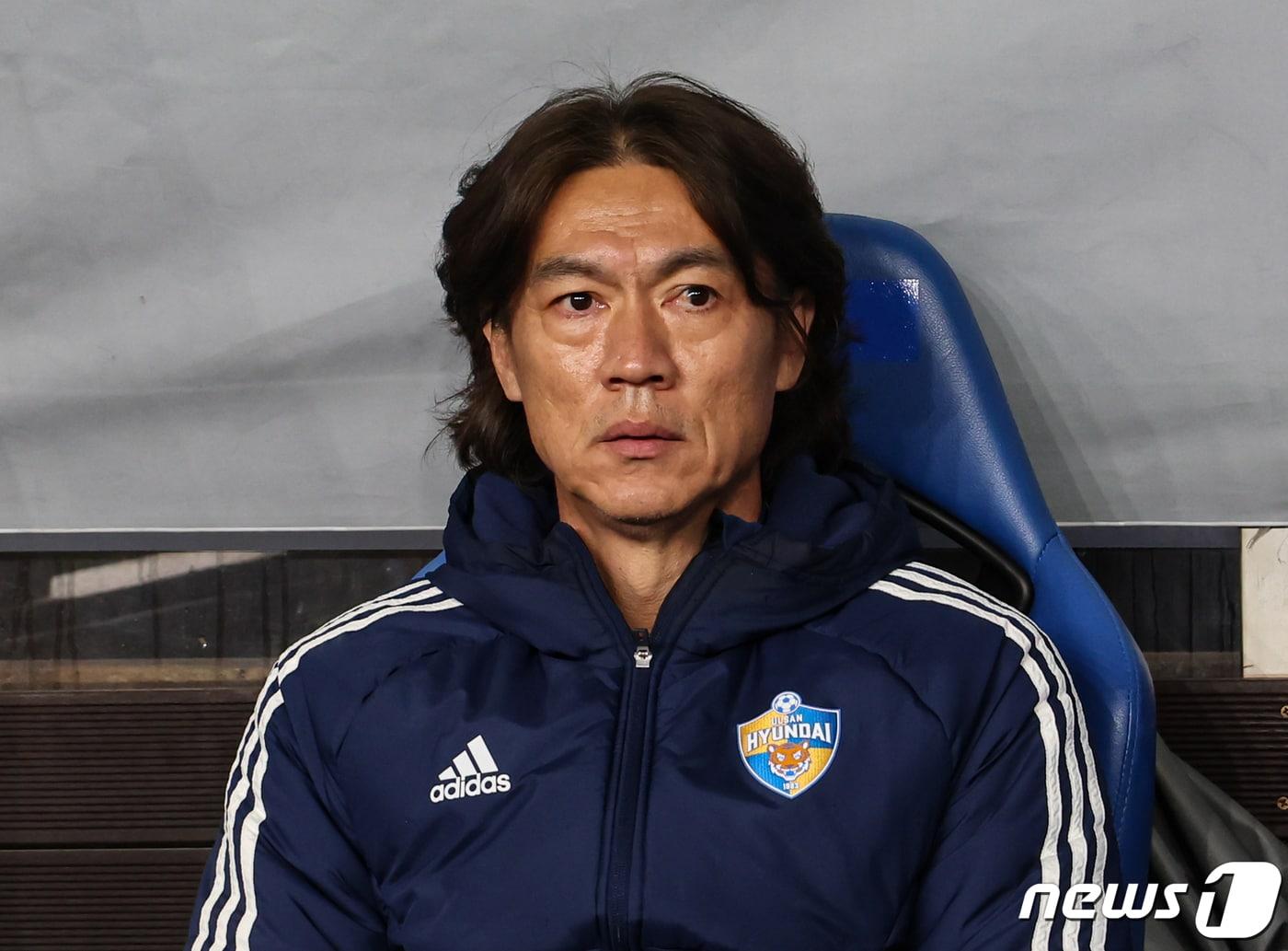 본문 이미지 - 축구 국가대표팀 사령탑으로 내정된 홍명보 감독. 2024.3.12/뉴스1 ⓒ News1 김도우 기자