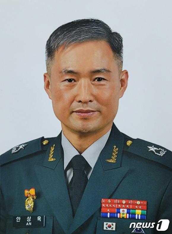 본문 이미지 -  안상욱 육군 준장