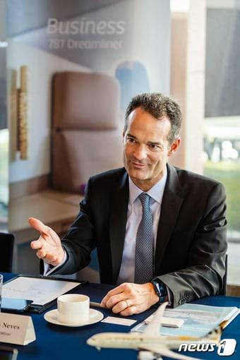 본문 이미지 - 안토노알도 네베스 에티하드항공 CEO(에티하드항공 제공)
