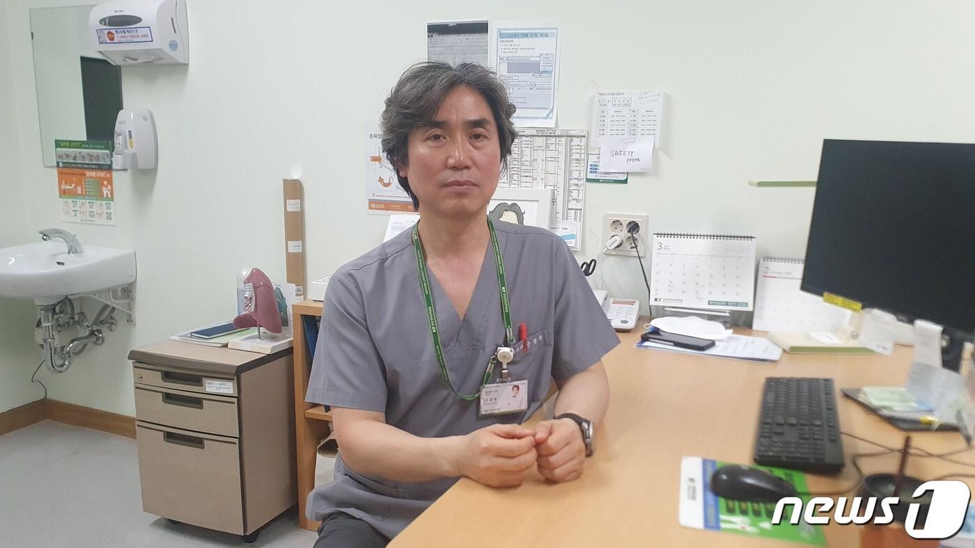  지난 15일 건양대병원에서 구관우 흉부외과 교수가 <뉴스1>과 인터뷰를 하고 있다.  2024.3.15/뉴스1 ⓒ News1 허진실 기자